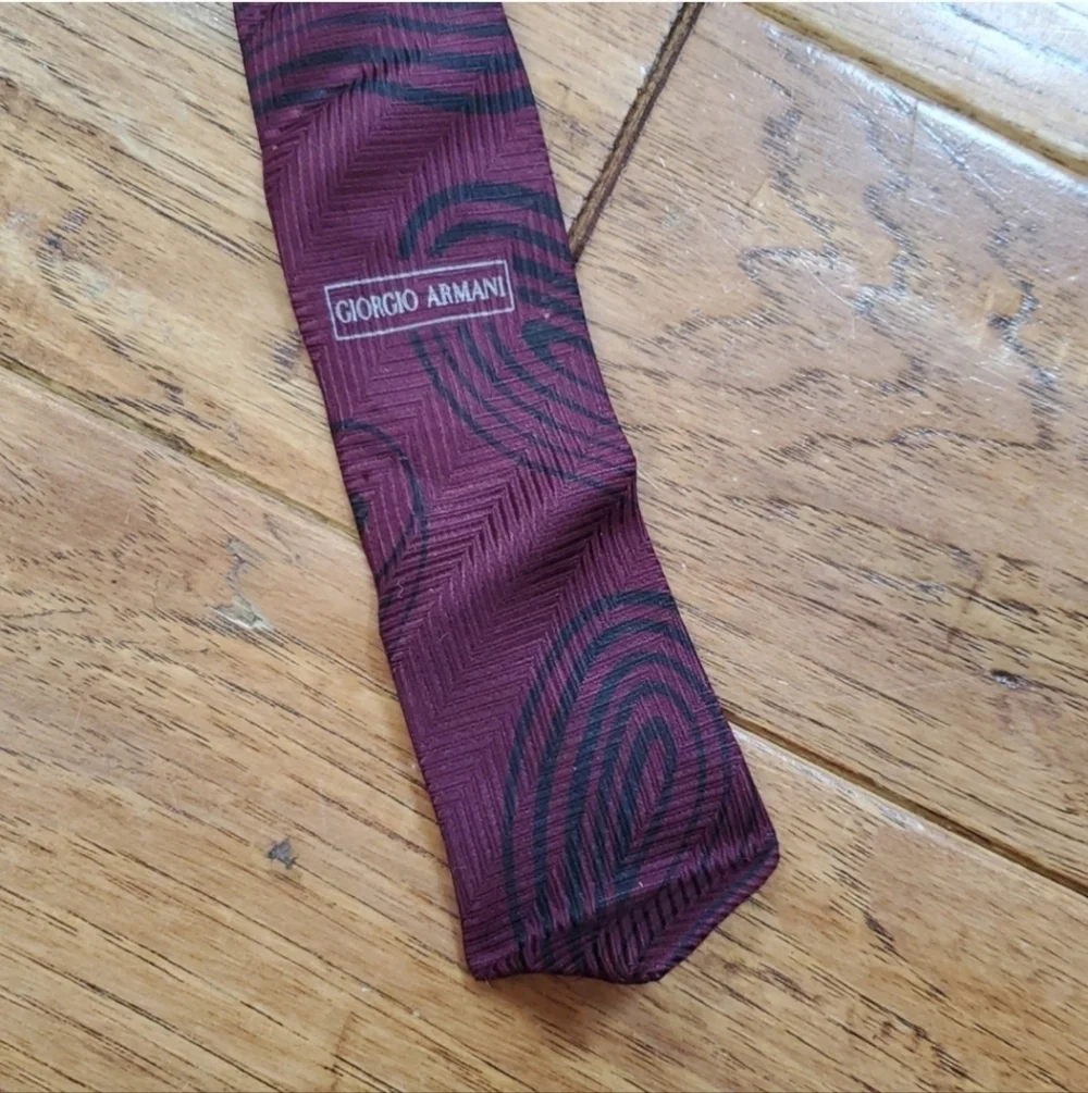 Giorgio Armani Silk Tie in Deep Burgundy